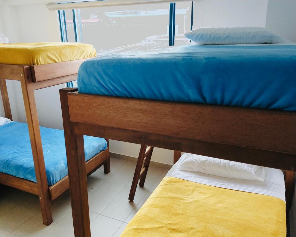 Hostal Casa Lantana La Candelaria Богота Екстериор снимка
