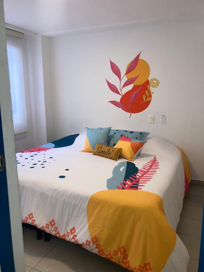 Hostal Casa Lantana La Candelaria Богота Екстериор снимка